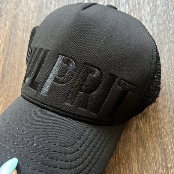 Culprit Hat - Picture 2 of 4